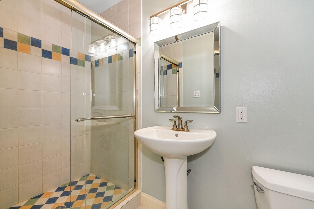 10 Woodstone Street - Photo 44