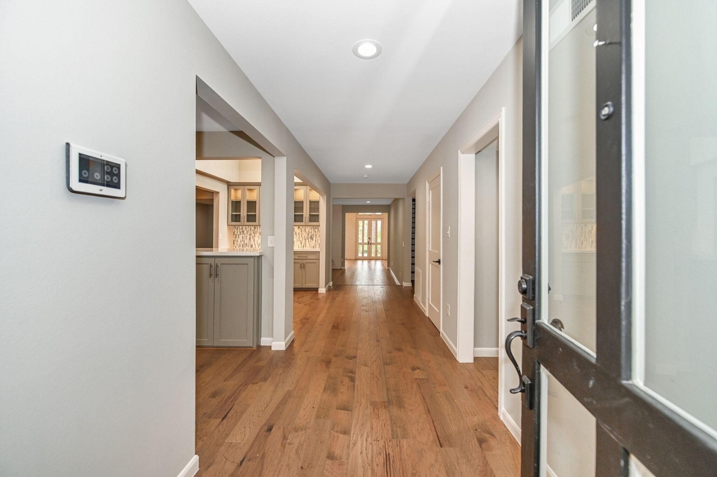 10 Woodstone Street - Photo 4