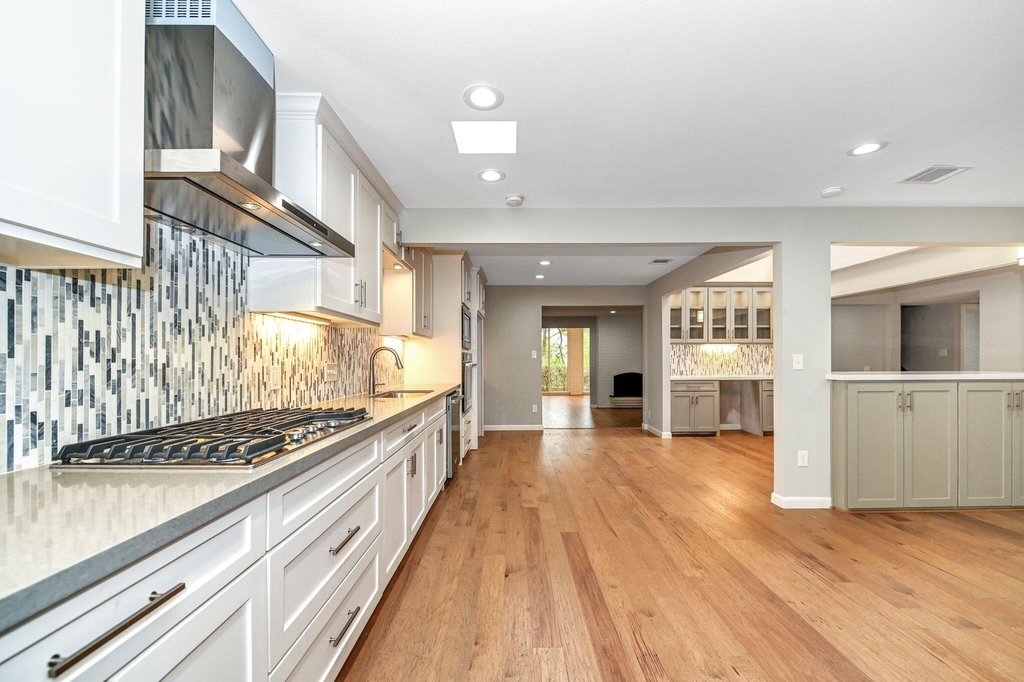 10 Woodstone Street - Photo 13