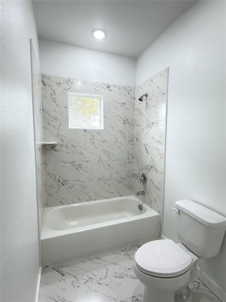7502 Laura Koppe Road - Photo 14