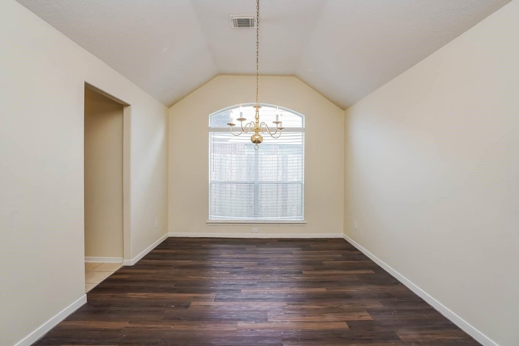 4119 Blue Forest Drive - Photo 4