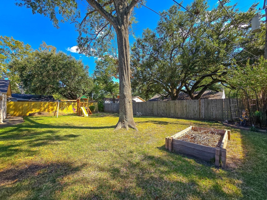9507 Meadowbriar Lane - Photo 7