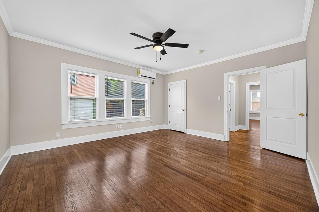 1927 Hawthorne Street - Photo 20