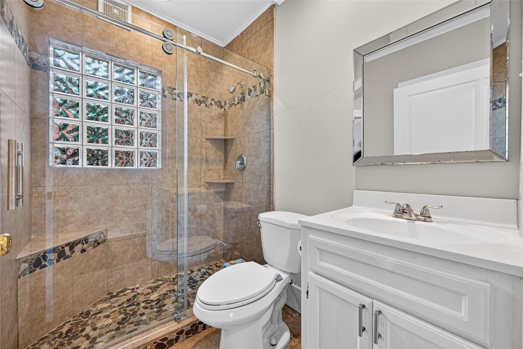 1927 Hawthorne Street - Photo 18