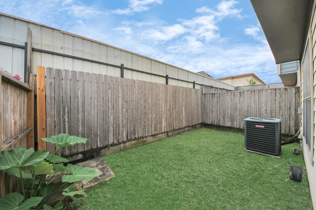 1538 Nashua Street - Photo 22