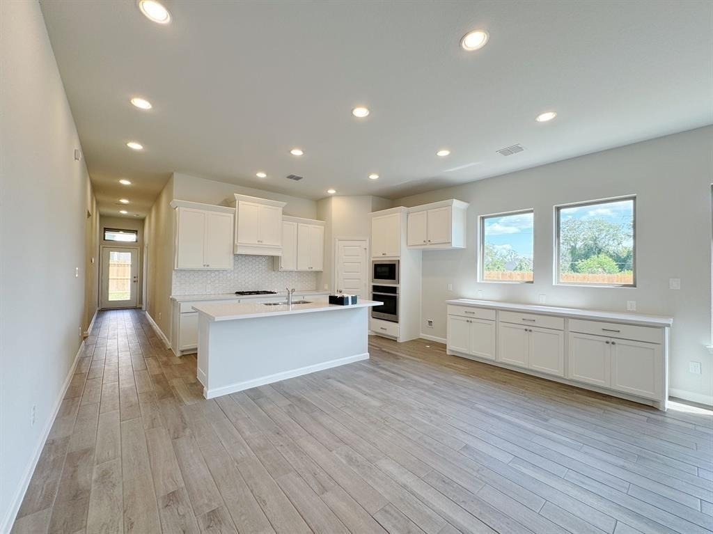 4026 Honeyspring Drive - Photo 4