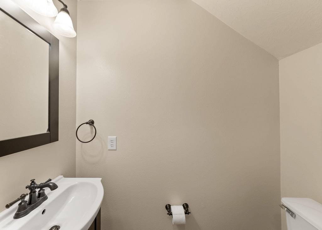 2734 Sage Bluff Avenue - Photo 16