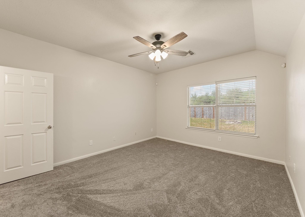2734 Sage Bluff Avenue - Photo 15