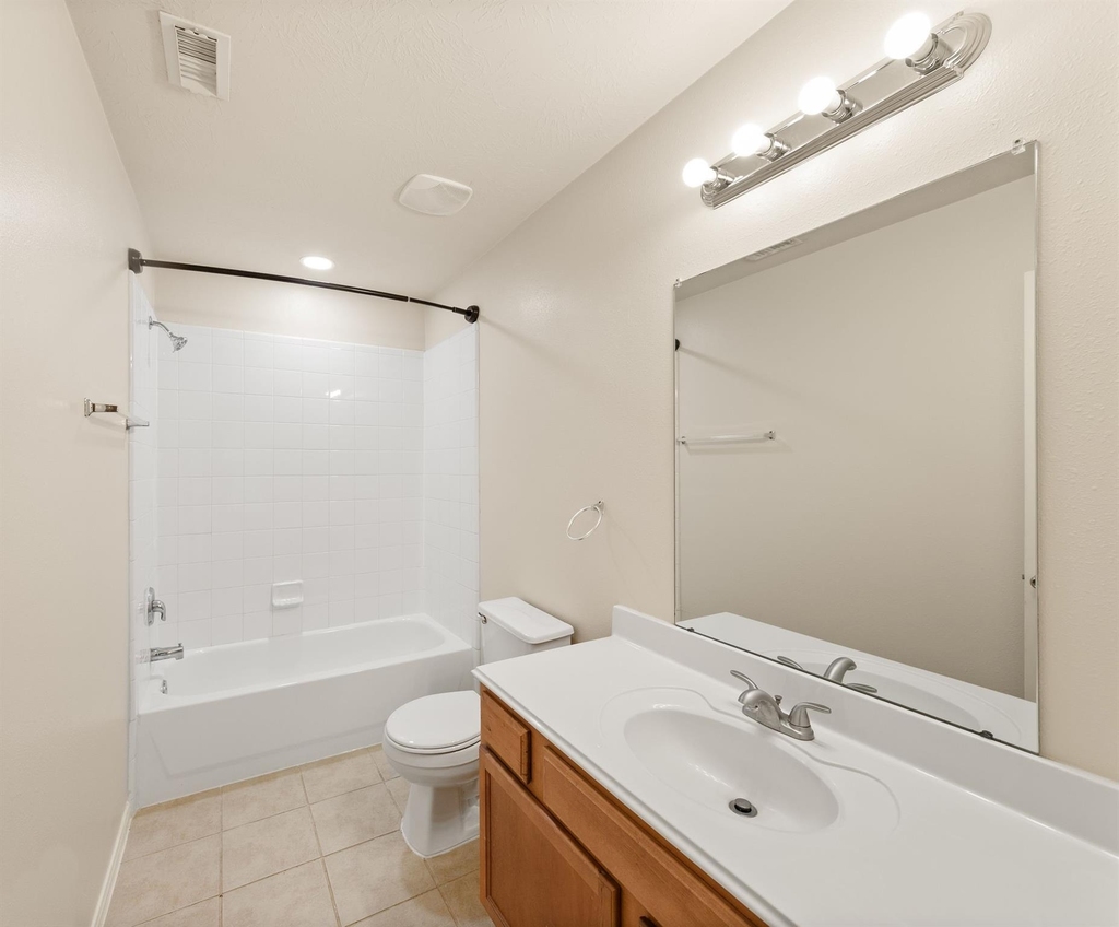2734 Sage Bluff Avenue - Photo 22