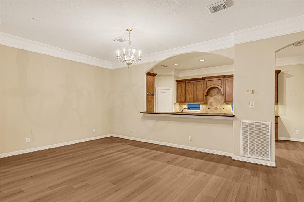 1402 Thompson Street - Photo 10
