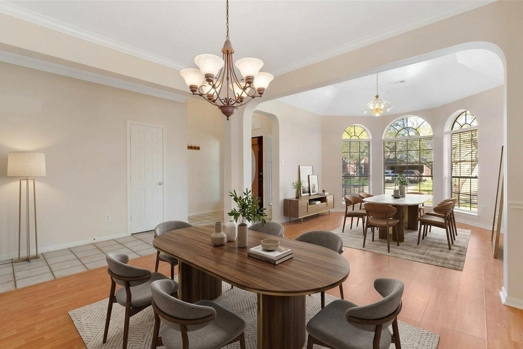 807 Presley Way - Photo 1