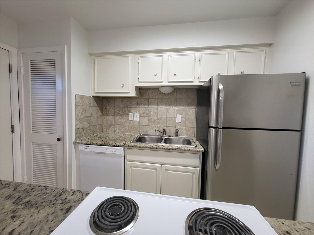 1433 Cedar Post Lane - Photo 14