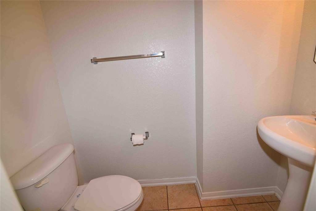 11912 Prior Park Drive - Photo 5