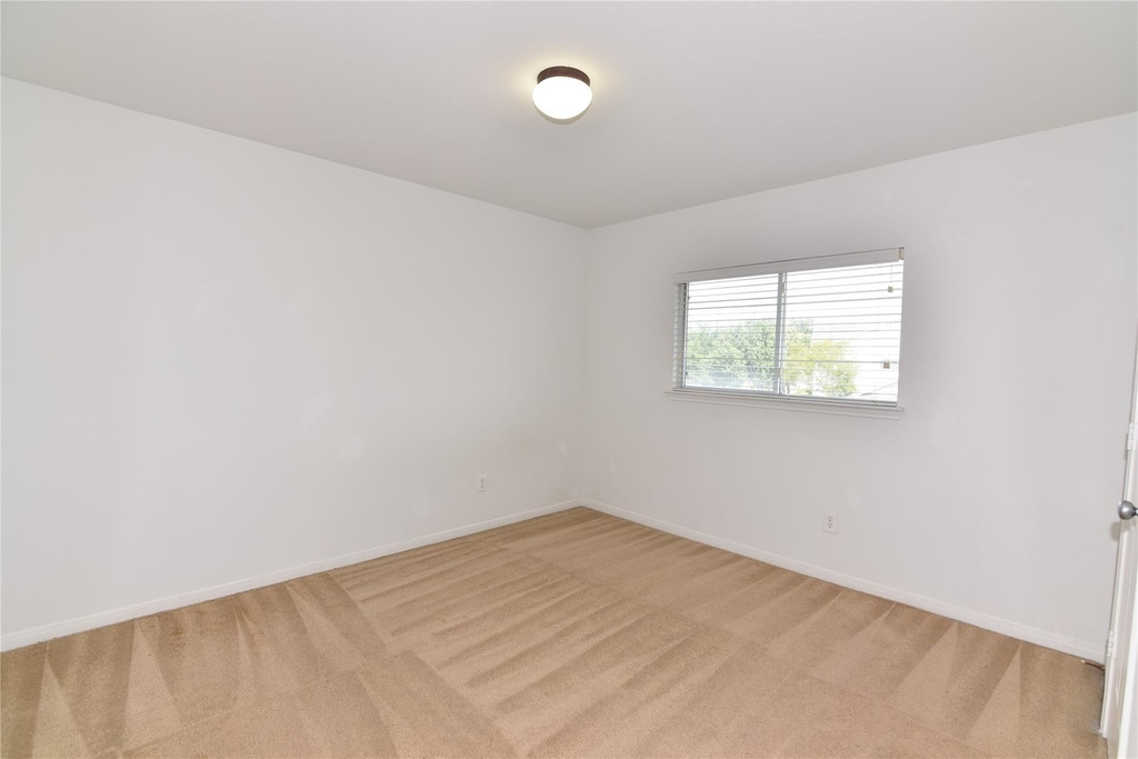 11912 Prior Park Drive - Photo 15