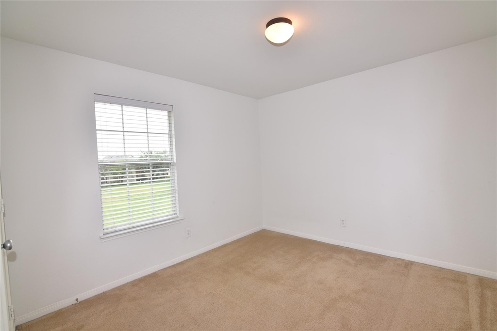 11912 Prior Park Drive - Photo 14