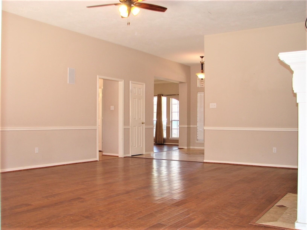 319 S Cheddington Drive - Photo 26