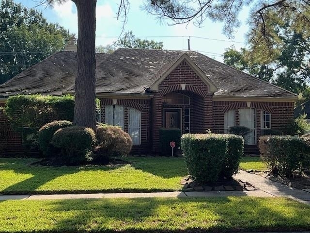 319 S Cheddington Drive - Photo 0