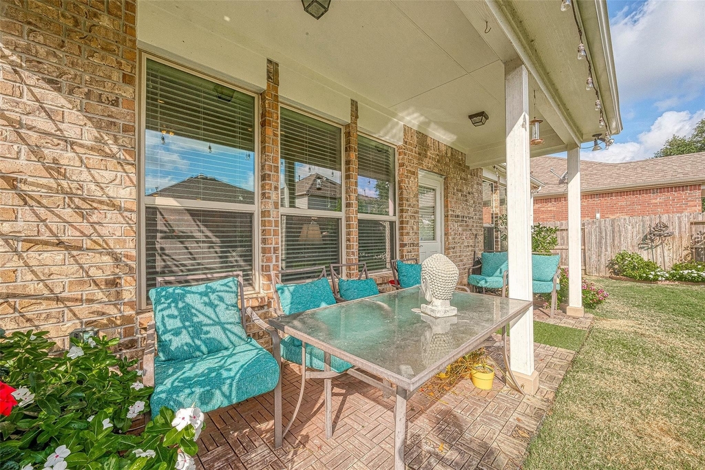 6415 Burgess Heights Lane - Photo 20