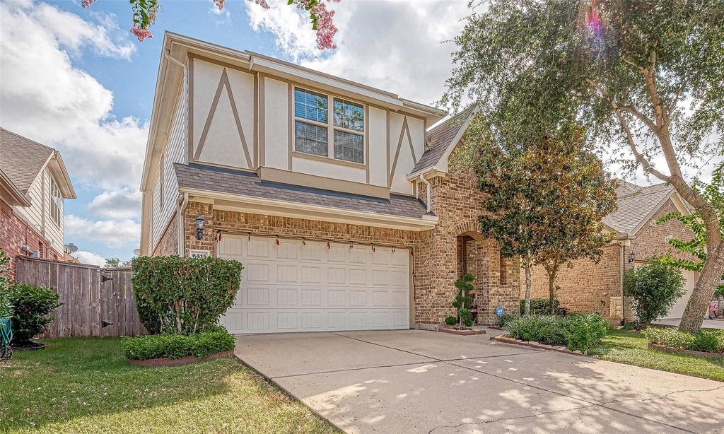 6415 Burgess Heights Lane - Photo 0