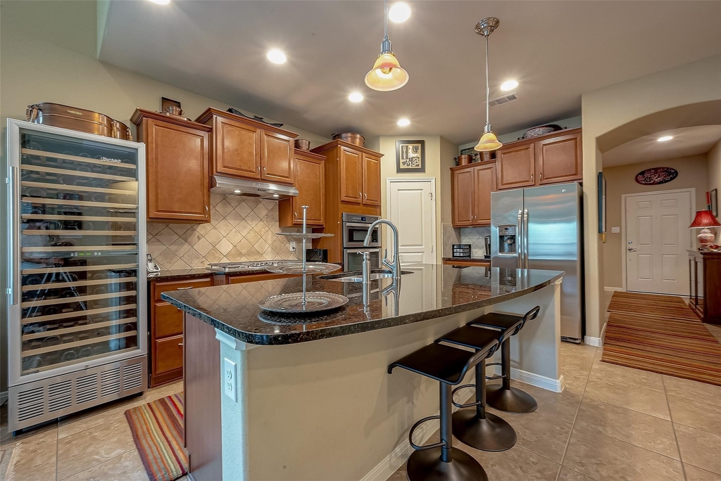 6415 Burgess Heights Lane - Photo 4