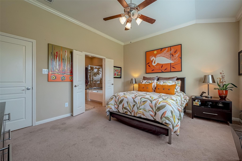6415 Burgess Heights Lane - Photo 15