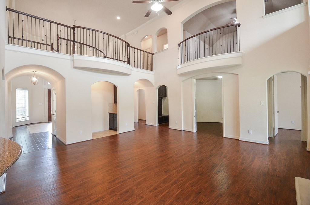 23610 Esperia Street - Photo 6