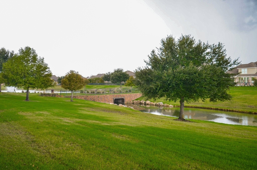 23610 Esperia Street - Photo 31