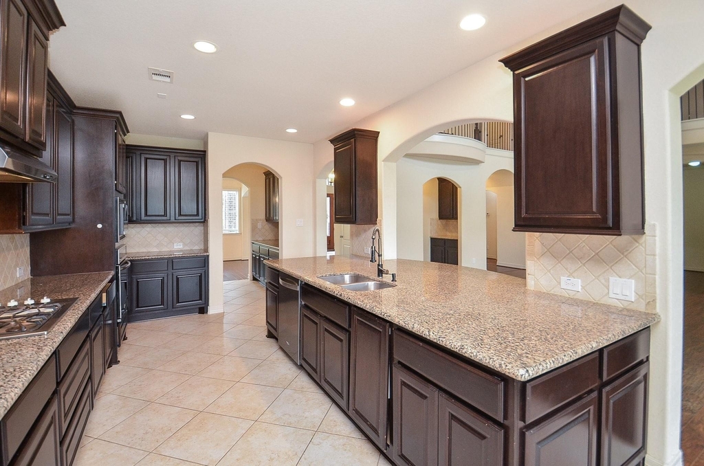 23610 Esperia Street - Photo 8