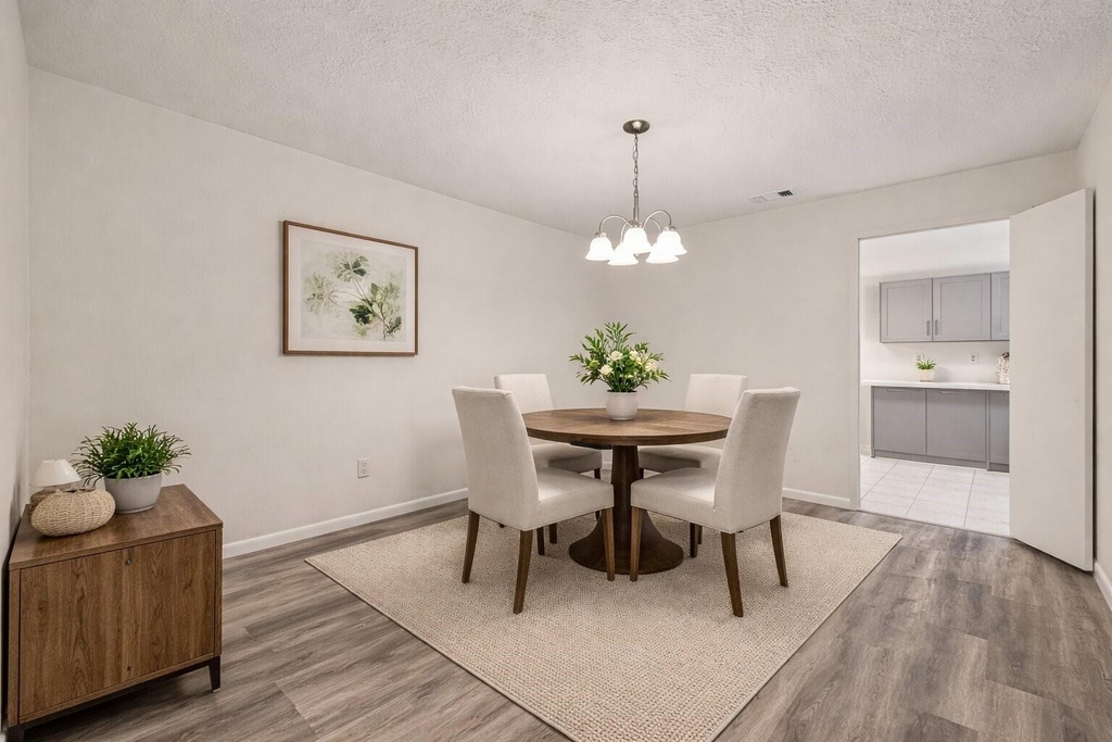 13431 Clarewood Drive - Photo 5