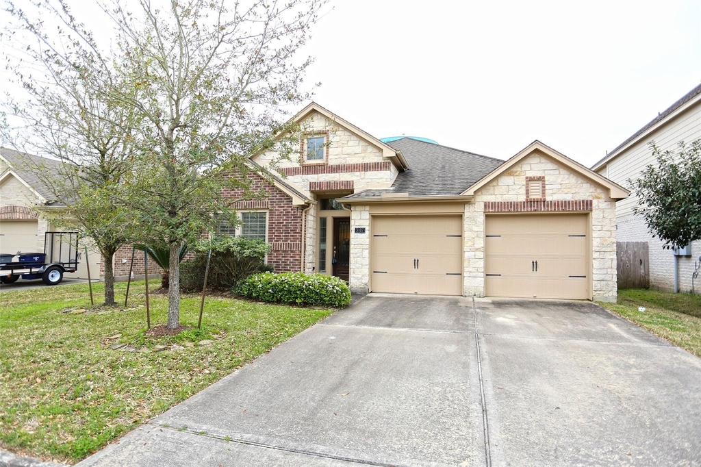 3107 Crystal Cascade Lane - Photo 0
