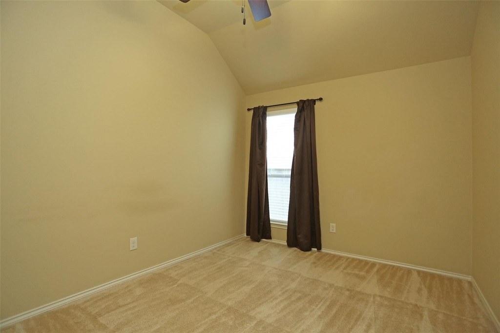 3107 Crystal Cascade Lane - Photo 15