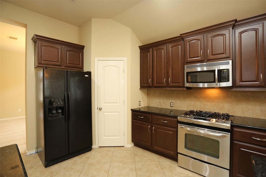 3107 Crystal Cascade Lane - Photo 6