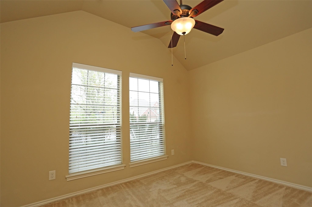 3107 Crystal Cascade Lane - Photo 17