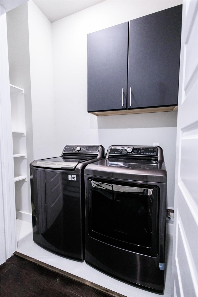2105 Engelmohr Street - Photo 12
