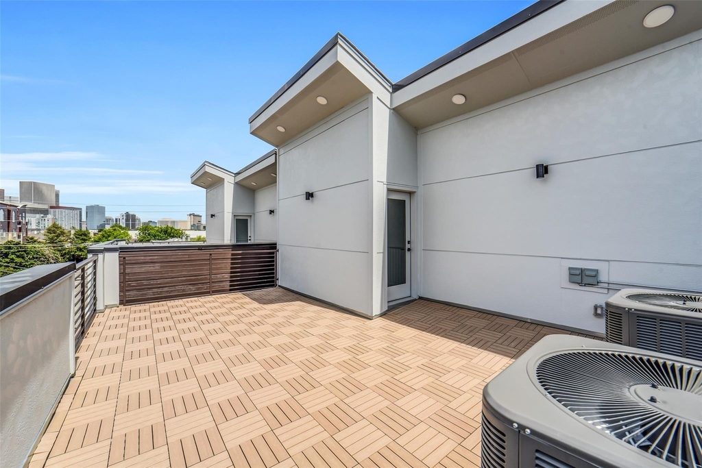 227 Willard Street - Photo 33