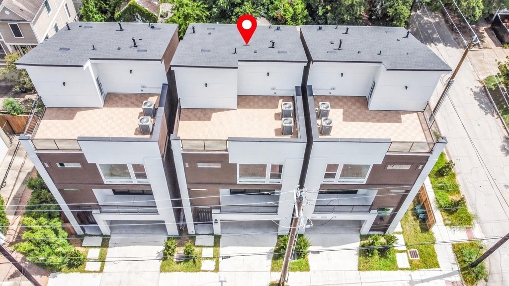 227 Willard Street - Photo 2