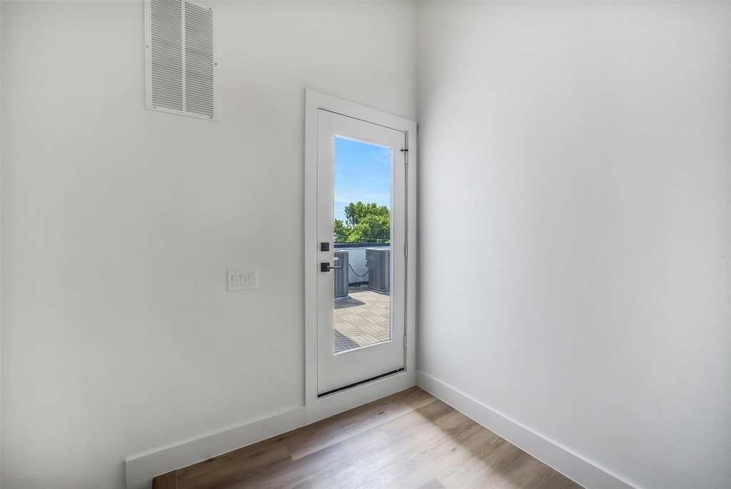 227 Willard Street - Photo 31