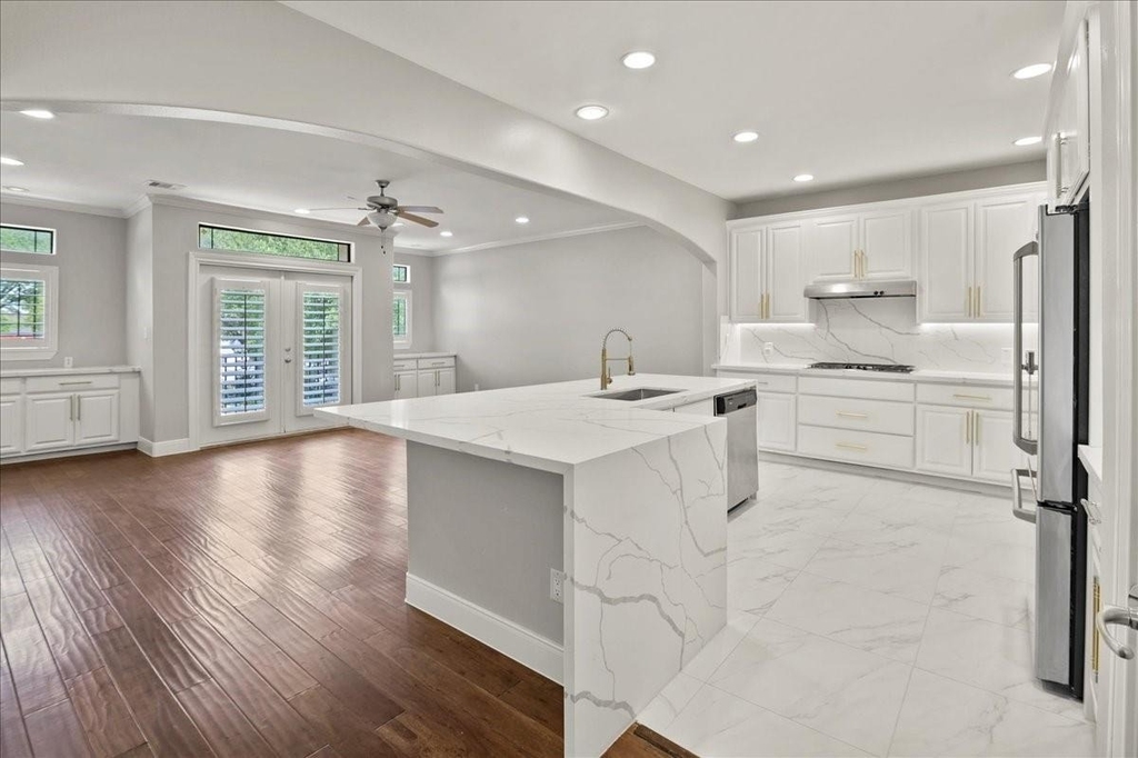 1518 Bingham Street - Photo 6
