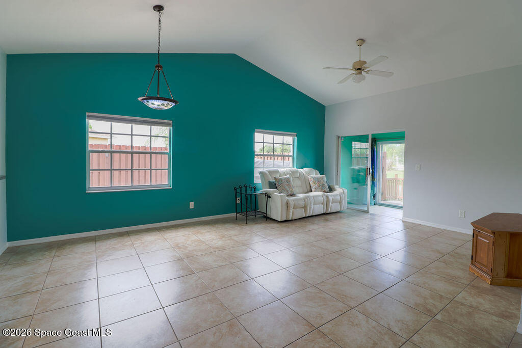 907 Bimini Avenue - Photo 3