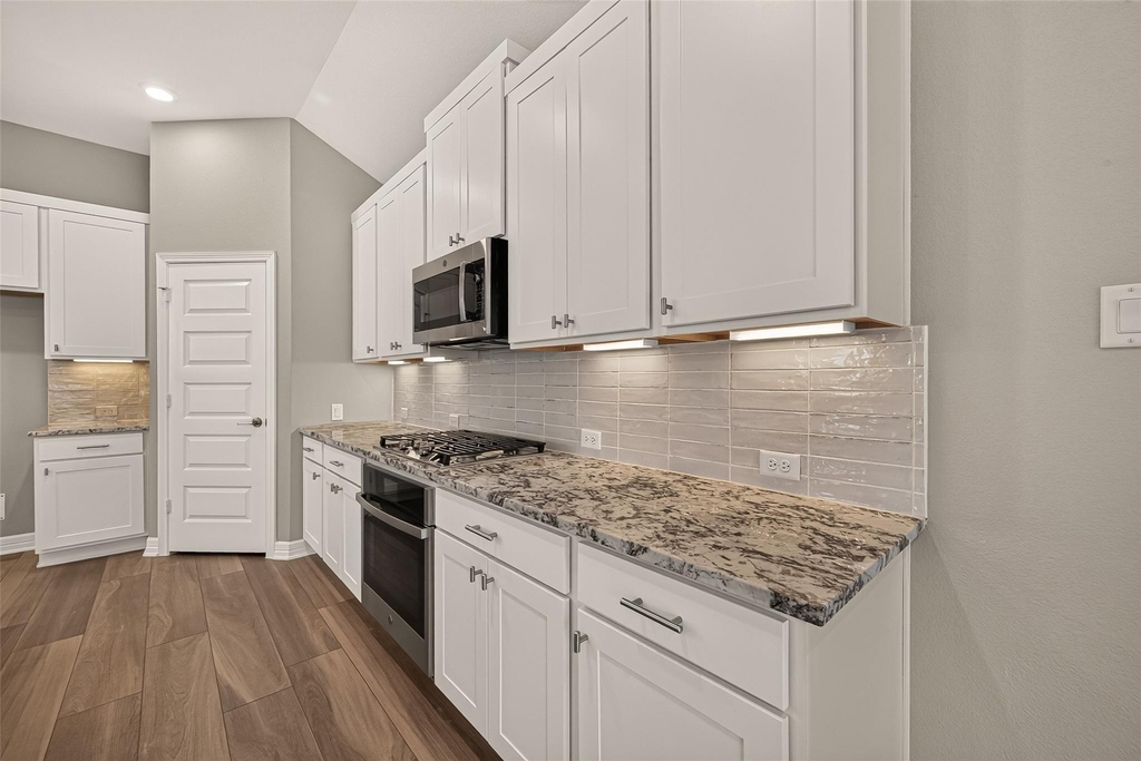 29034 Meadow Terrace Drive - Photo 14