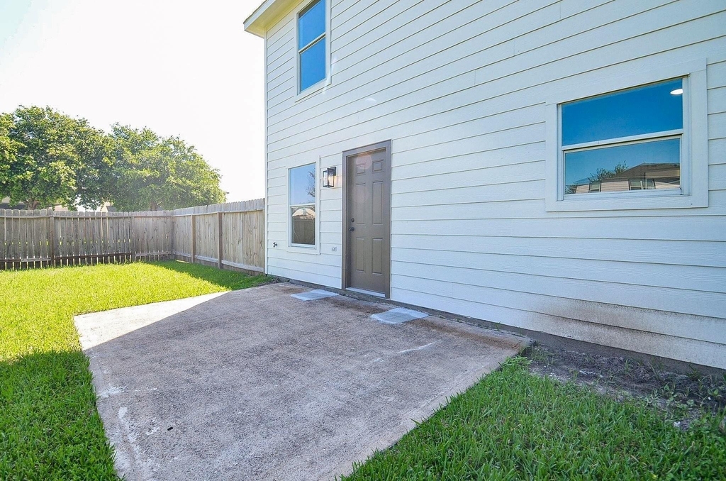 3906 Hollow Cove Lane - Photo 28
