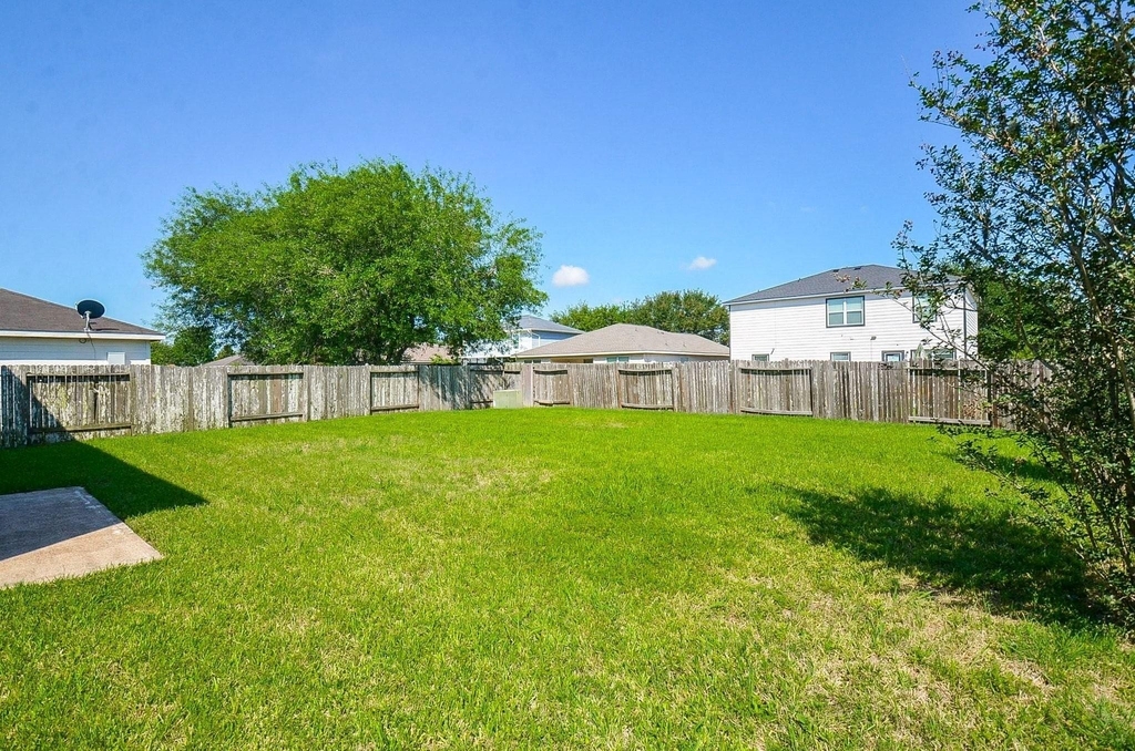 3906 Hollow Cove Lane - Photo 27