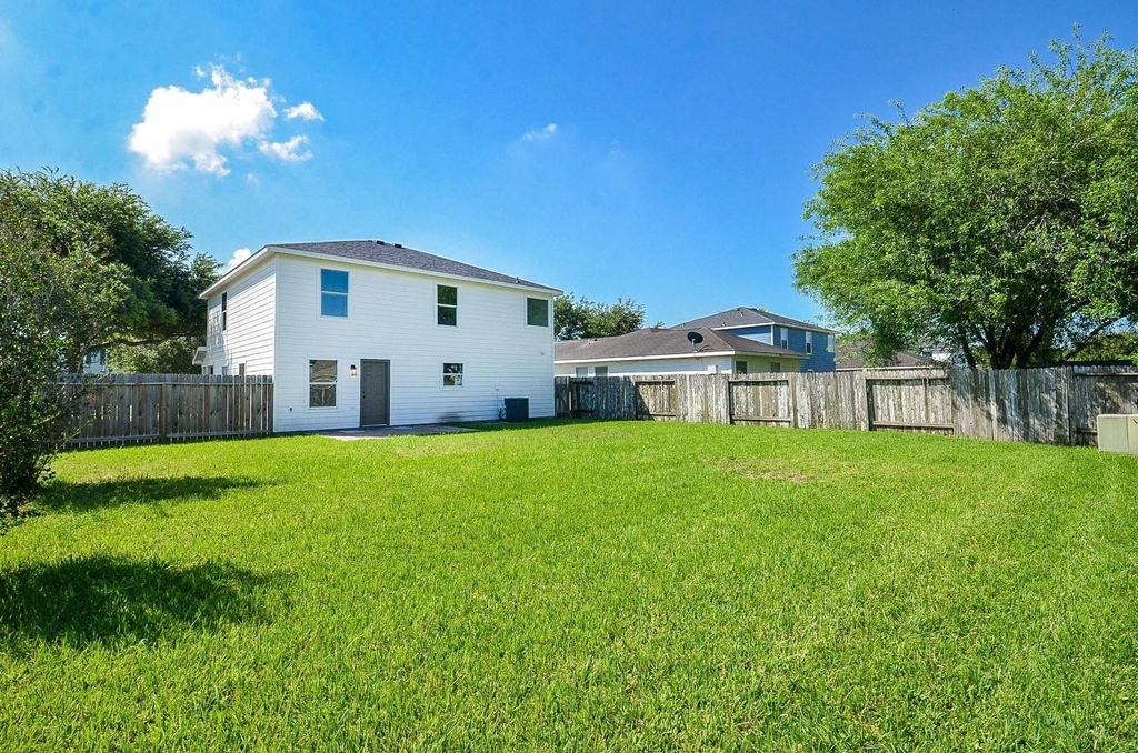 3906 Hollow Cove Lane - Photo 26
