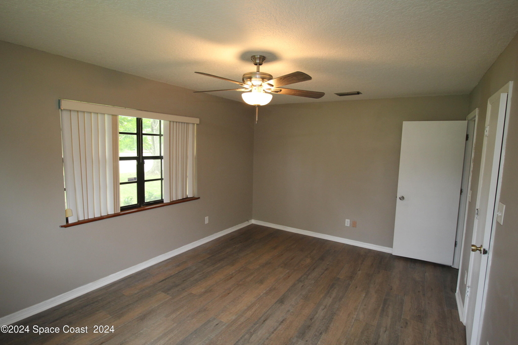 6158 Barna Avenue - Photo 14