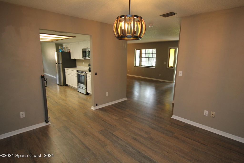 6158 Barna Avenue - Photo 5