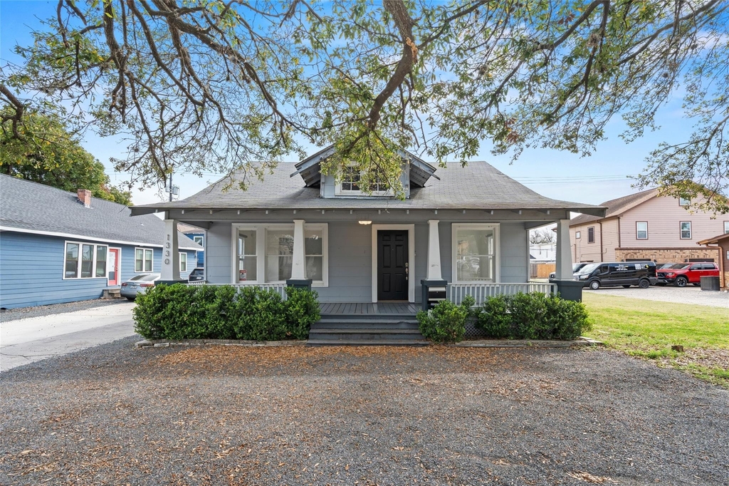 1330 Yale Street - Photo 0