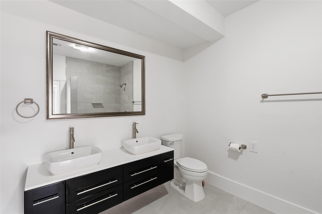 1330 Yale Street - Photo 5