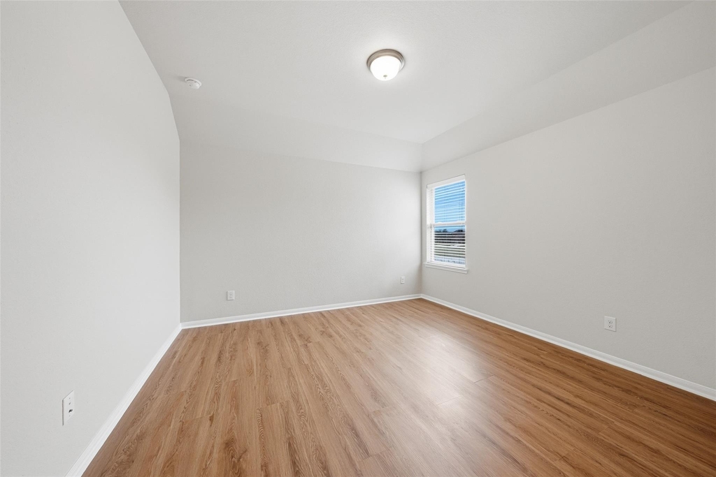 9422 Harmony Lake Lane - Photo 31