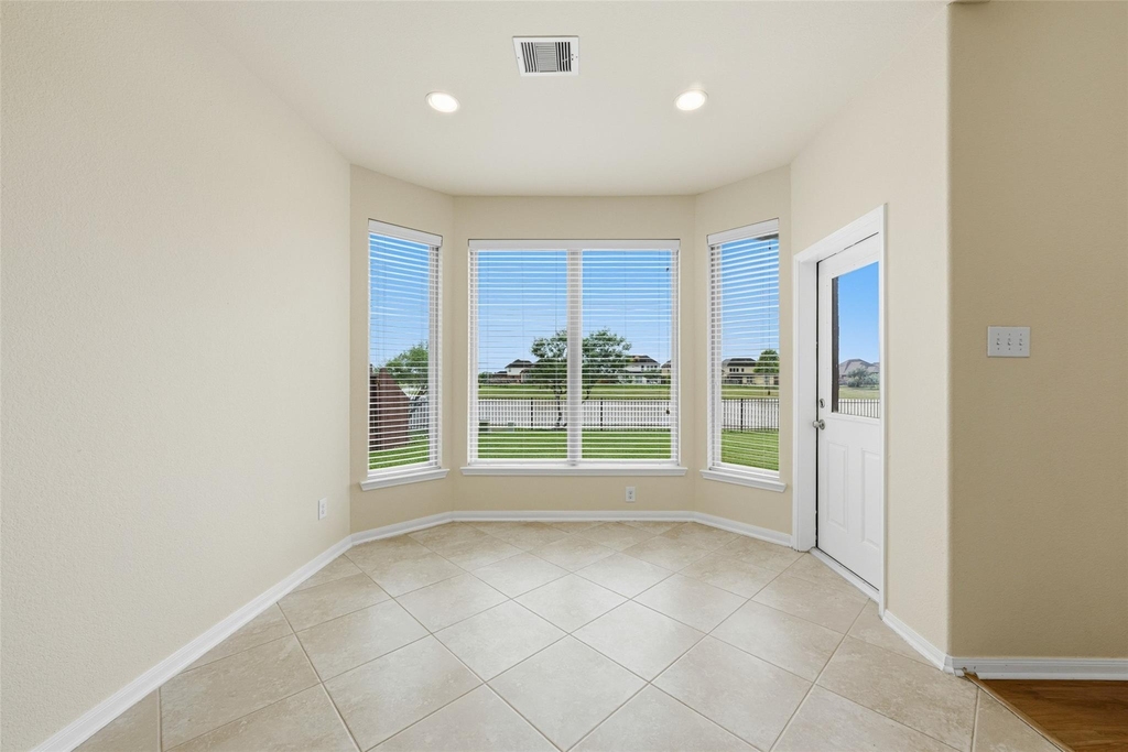 9422 Harmony Lake Lane - Photo 20