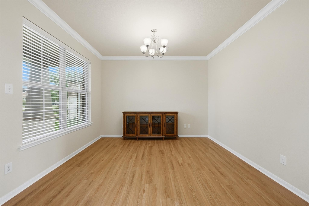 9422 Harmony Lake Lane - Photo 5